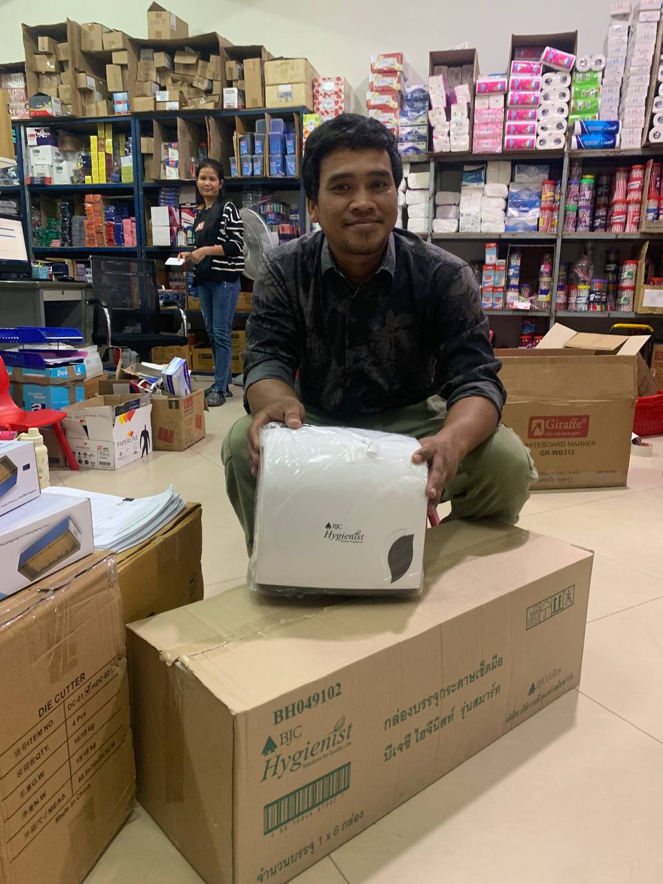 Bringing Quality FMCG Products to Cambodia’s HoReCa Sector by Da Houg Heng - Image 1